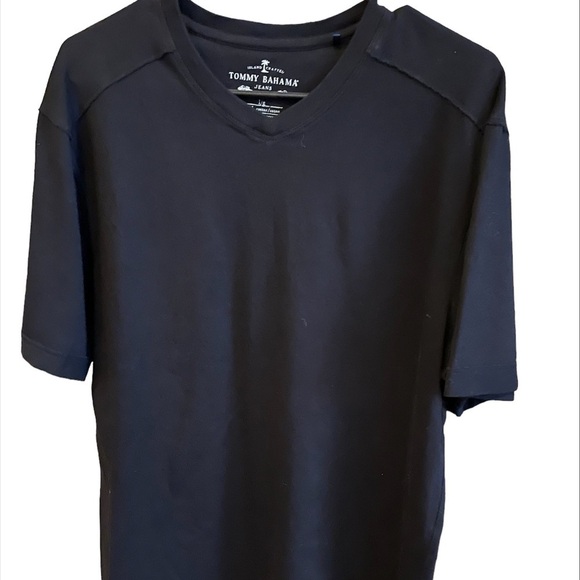 Tommy Bahama men’s V-neck tshirt size large - Picture 1 of 2
